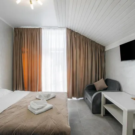Salut 4* Boekovel