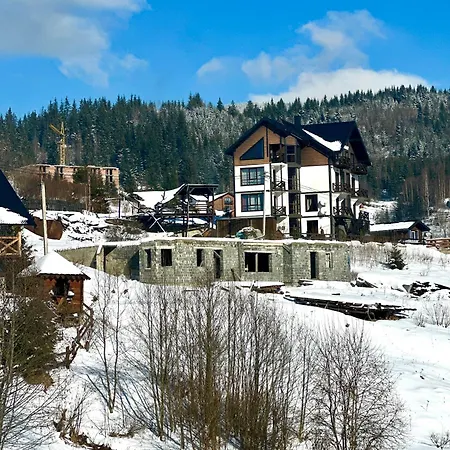 Hotel Salut 4*