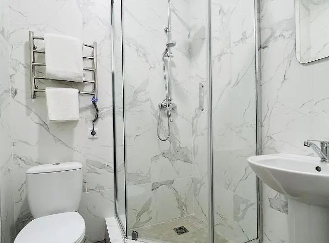 Hotel Salut 4*